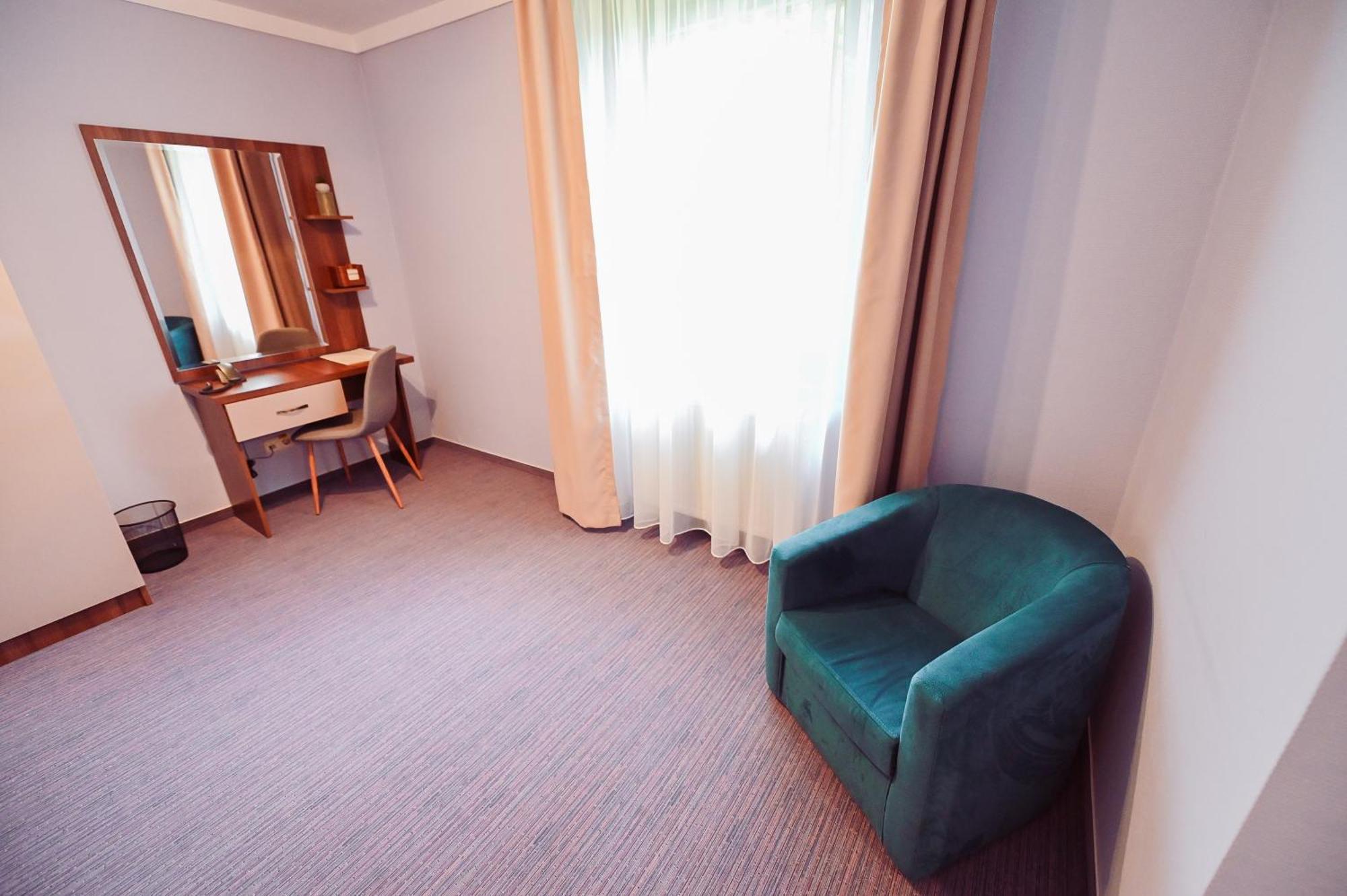 Conacul Domnesc Hotell Scheia Eksteriør bilde