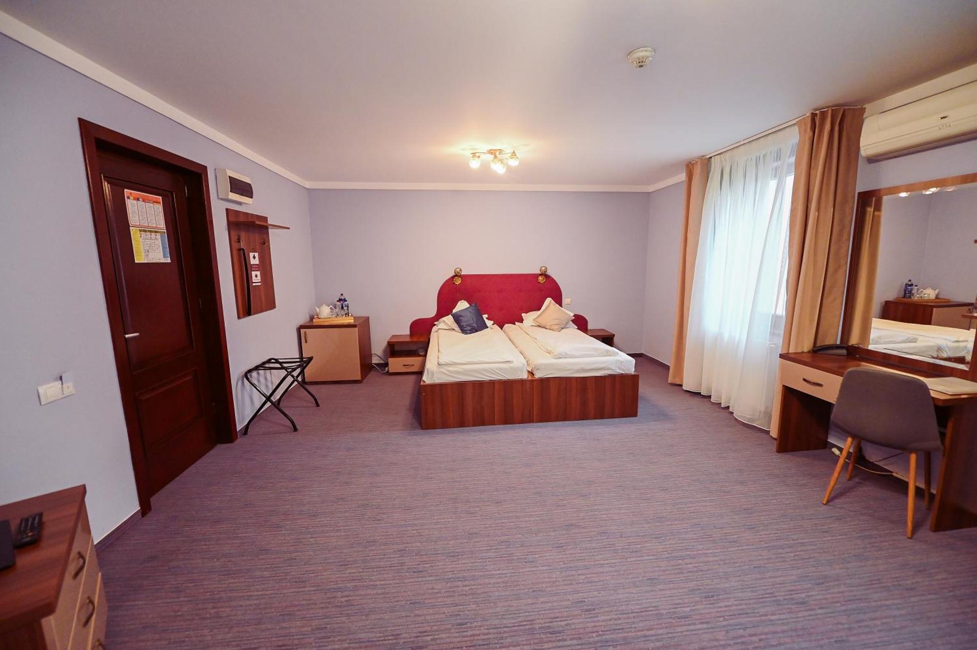 Conacul Domnesc Hotell Scheia Eksteriør bilde