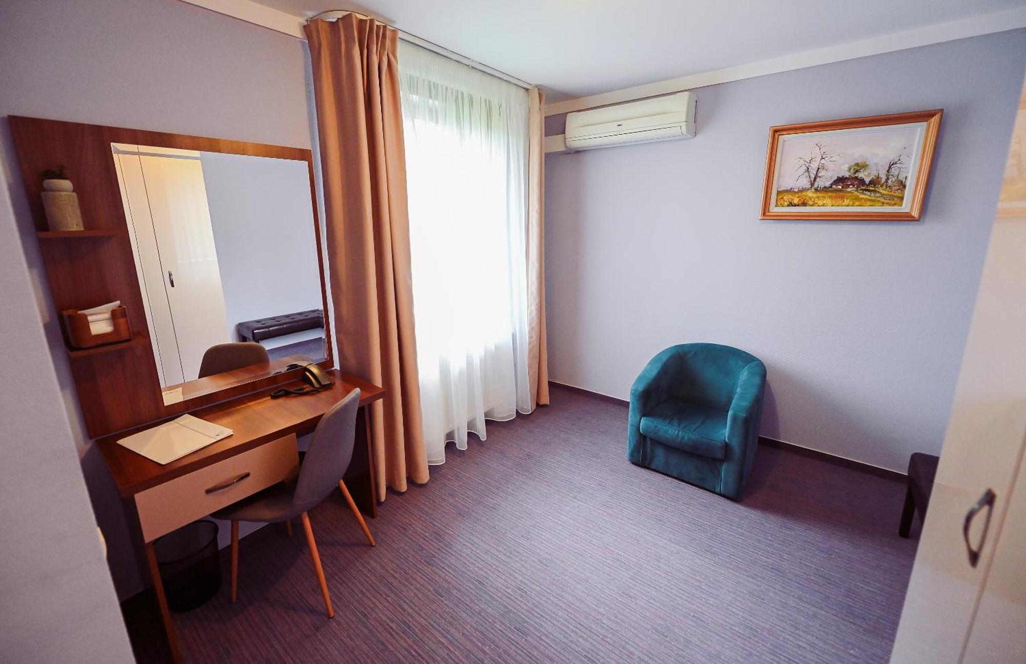 Conacul Domnesc Hotell Scheia Eksteriør bilde